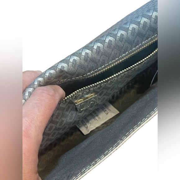 NWT Diane Von Furstenberg leather crossbody bag converts to cutch. - Picture 11 of 14